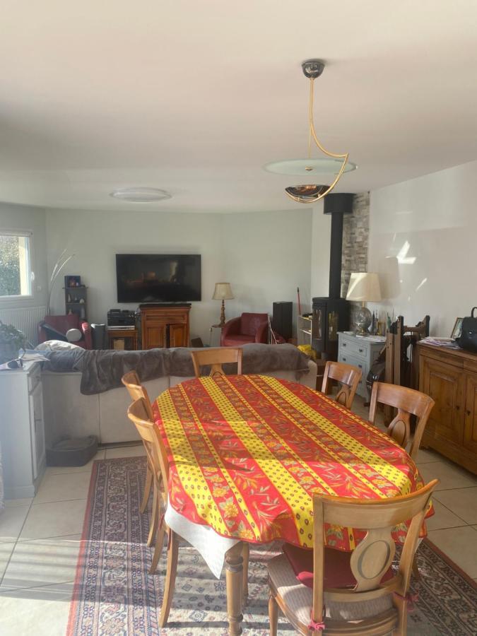 3 Chambres Chez Particulier Pour Les 24H Du Mans Le Mans Buitenkant foto